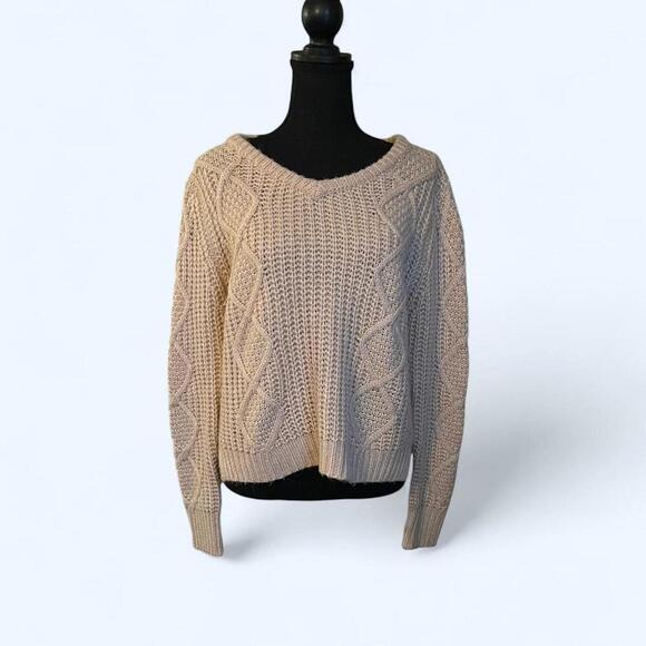 Sweaters - Cream chunky knit sweater 🤍 size small cable knit cozy cropped cottagecore